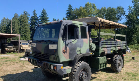 Stewart & Stevenson M1078